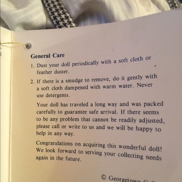 Porcelain Doll - Picture 6 of 8